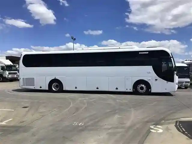 corporate bus hire in melbourne